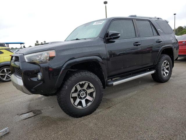TOYOTA 4RUNNER SR 2018 with VIN JTEBU5JR0J5573164 - Photo from auction