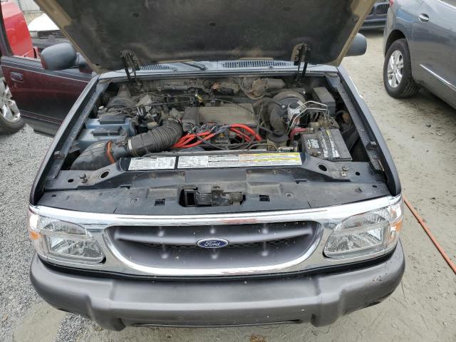 Photo 12 from auction – 2000 FORD EXPLORER X with VIN 1FMZU83P7YZB79448