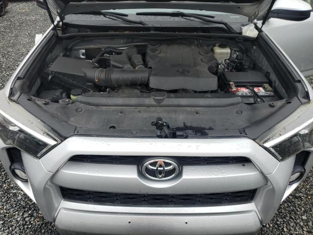 Photo 12 from auction – 2015 TOYOTA 4RUNNER SR with VIN JTEBU5JR1F5253388