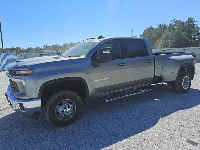 CHEVROLET SILVERADO 2024 with VIN 1GC4YTEY0RF395947 - Photo from auction