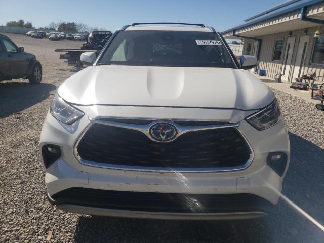 Photo 5 from auction – 2021 TOYOTA HIGHLANDER with VIN 5TDEBRCH2MS029430