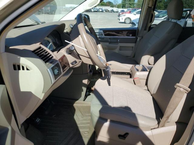 Photo 7 from auction – 2010 CHRYSLER TOWN & COU with VIN 2A4RR5D16AR193723