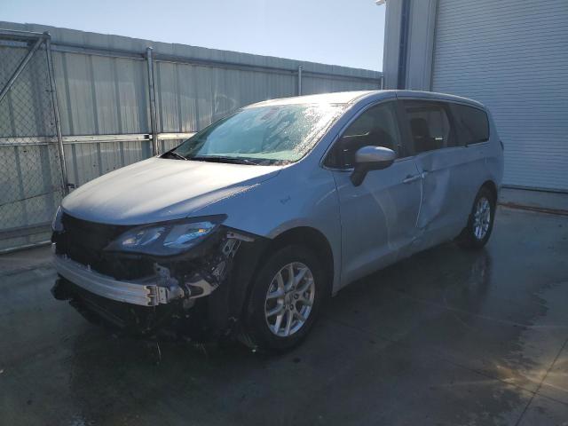 Photo 1 from auction – 2022 CHRYSLER VOYAGER LX with VIN 2C4RC1CG0NR165797