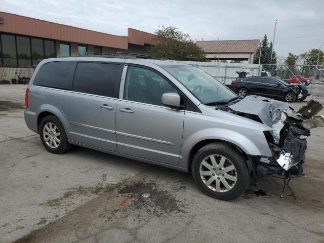 Photo 4 from auction – 2014 CHRYSLER TOWN & COU with VIN 2C4RC1BG4ER447815