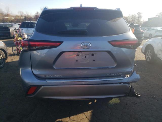 Photo 6 from auction – 2022 TOYOTA HIGHLANDER with VIN 5TDFZRBH8NS192442