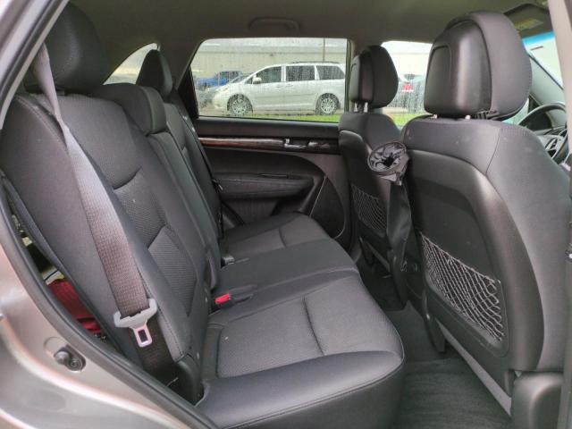 Photo 11 from auction – 2011 KIA SORENTO BA with VIN 5XYKT3A19BG167043