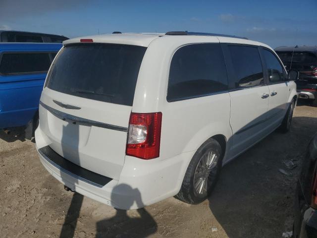 Photo 3 from auction – 2014 CHRYSLER TOWN & COU with VIN 2C4RC1CG5ER455145