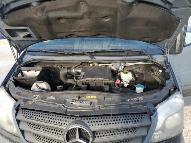 Photo 12 from auction – 2018 MERCEDES-BENZ SPRINTER 2 with VIN WD3PE7CD6JP647528