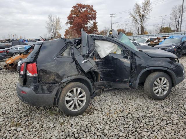 Photo 3 from auction – 2011 KIA SORENTO EX with VIN 5XYKUDA2XBG027207