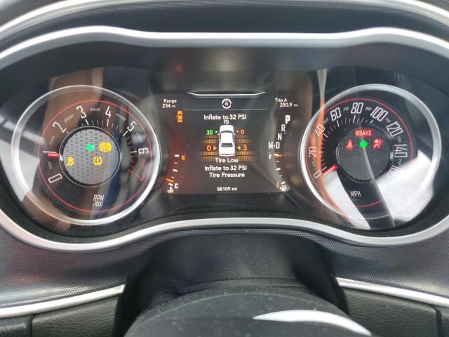 Photo 9 from auction – 2018 DODGE CHALLENGER with VIN 2C3CDZAG7JH331239