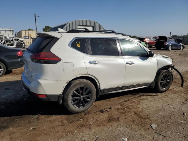 Photo 3 from auction – 2017 NISSAN ROGUE S with VIN 5N1AT2MT2HC841724