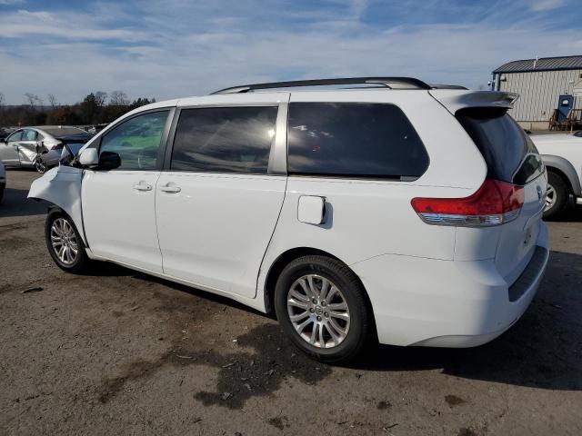 Photo 2 from auction – 2013 TOYOTA SIENNA XLE with VIN 5TDYK3DC7DS314945