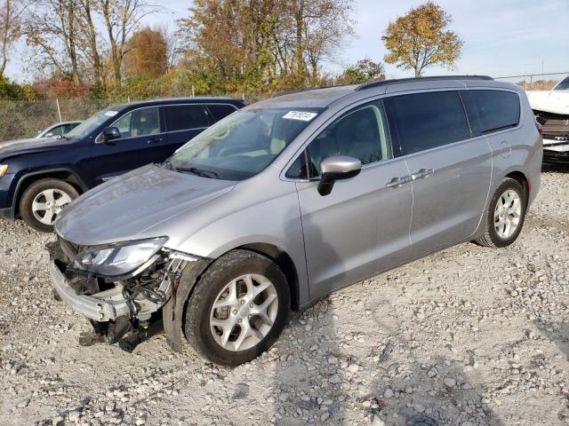 CHRYSLER PACIFICA T 2018 with VIN 2C4RC1DG5JR168039 - Photo from auction