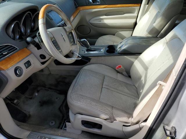 Photo 7 from auction – 2010 LINCOLN MKT with VIN 2LMHJ5AT6ABJ23954