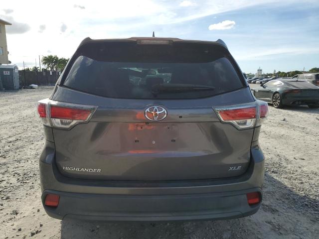 Photo 6 from auction – 2015 TOYOTA HIGHLANDER with VIN 5TDKKRFH0FS044994