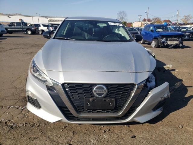 Photo 5 from auction – 2022 NISSAN ALTIMA SR with VIN 1N4BL4CW0NN306879