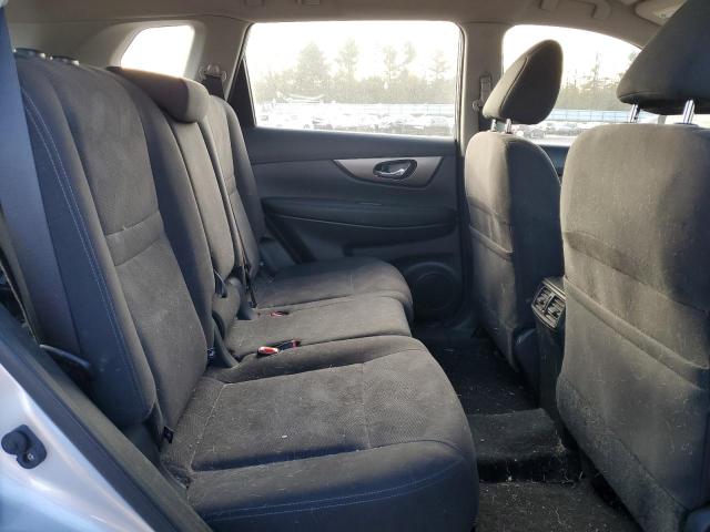 Photo 11 from auction – 2015 NISSAN ROGUE S with VIN KNMAT2MV6FP586801