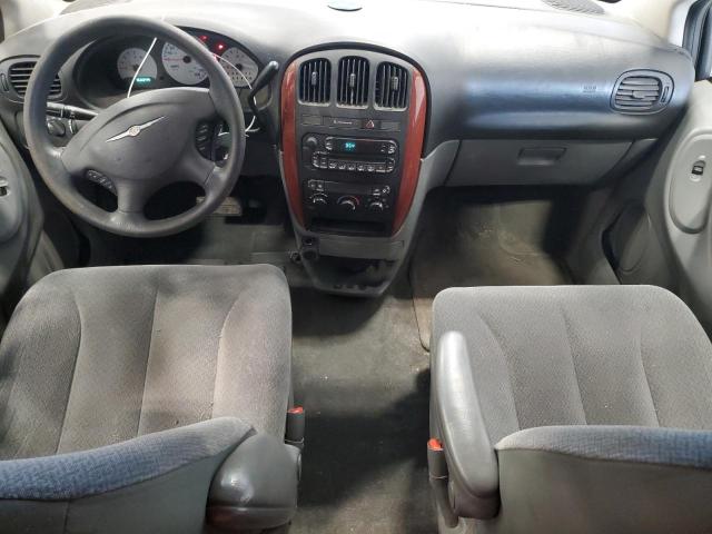 Photo 8 from auction – 2006 CHRYSLER TOWN & COU with VIN 1A4GP45R76B519692