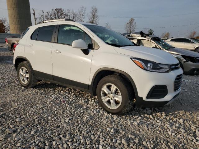 Photo 4 from auction – 2021 CHEVROLET TRAX 1LT with VIN KL7CJPSB2MB359097