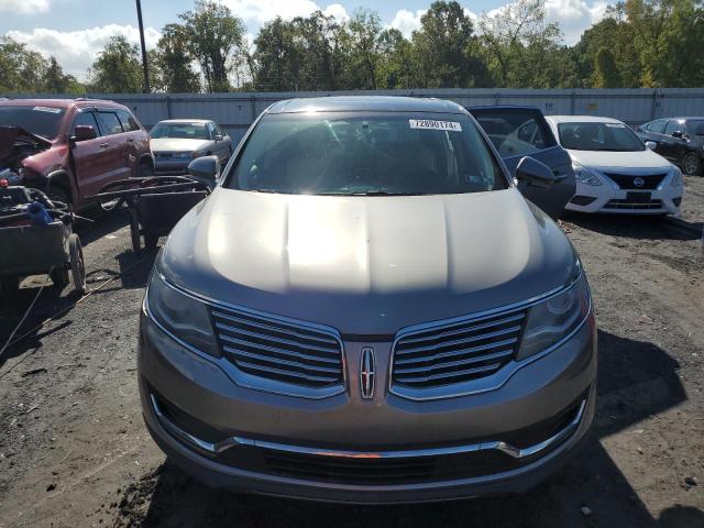 Photo 12 from auction – 2016 LINCOLN MKX RESERV with VIN 2LMTJ8LR8GBL36961