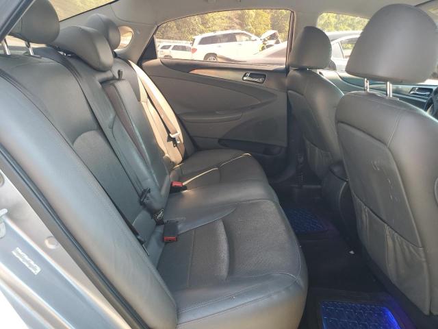 Photo 10 from auction – 2014 HYUNDAI SONATA HYB with VIN KMHEC4A45EA112473