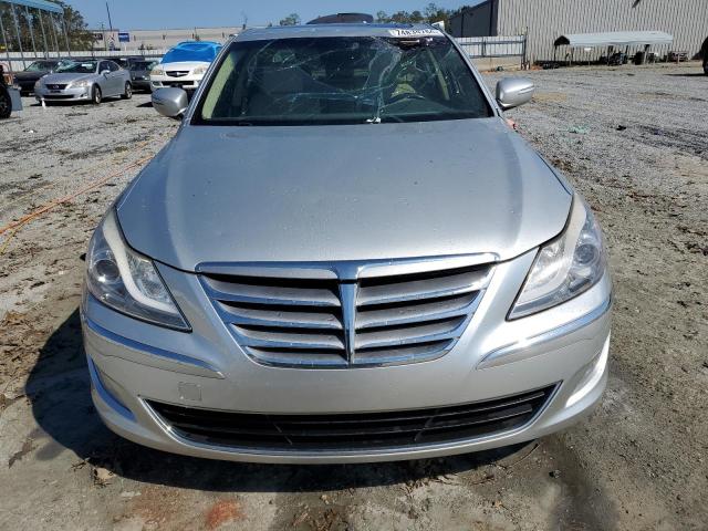 Photo 5 from auction – 2012 HYUNDAI GENESIS 3. with VIN KMHGC4DD4CU151393