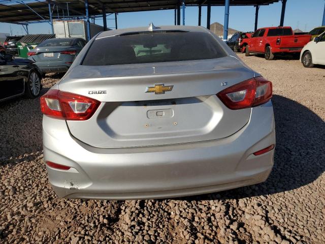Photo 6 from auction – 2018 CHEVROLET CRUZE LT with VIN 1G1BE5SMXJ7248331