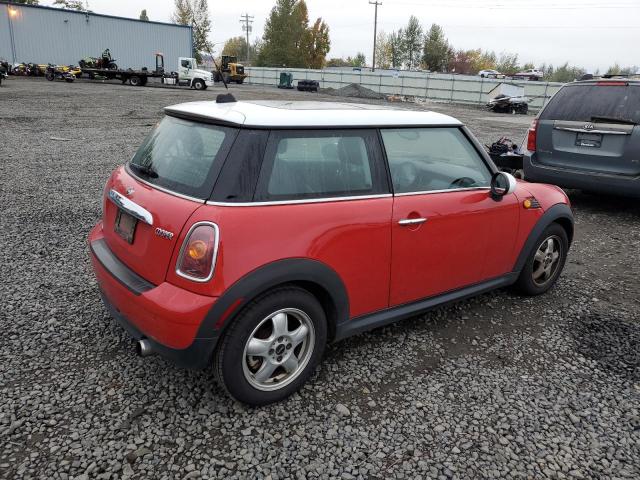 Photo 3 from auction – 2007 MINI COOPER with VIN WMWMF33557TT53946