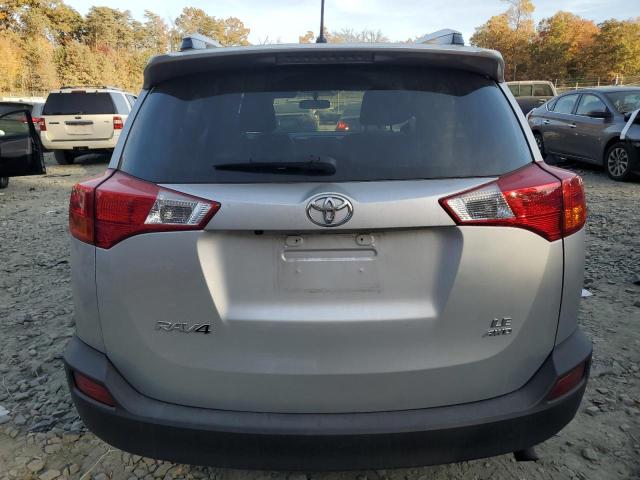 Photo 6 from auction – 2014 TOYOTA RAV4 LE with VIN JTMBFREV9EJ000497