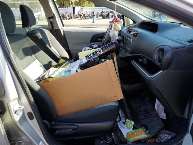 Photo 7 from auction – 2014 TOYOTA PRIUS C with VIN JTDKDTB32E1558567