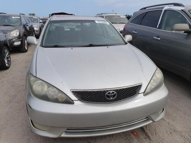 Photo 5 from auction – 2005 TOYOTA CAMRY LE with VIN 4T1BE32KX5U988331