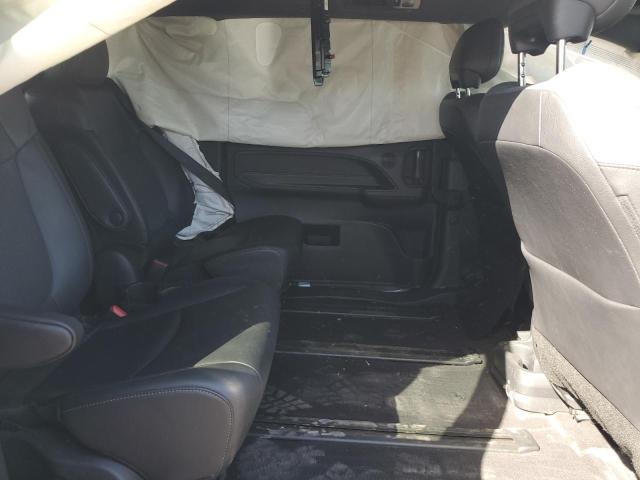 Photo 11 from auction – 2022 TOYOTA SIENNA XLE with VIN 5TDASKFC4NS043580