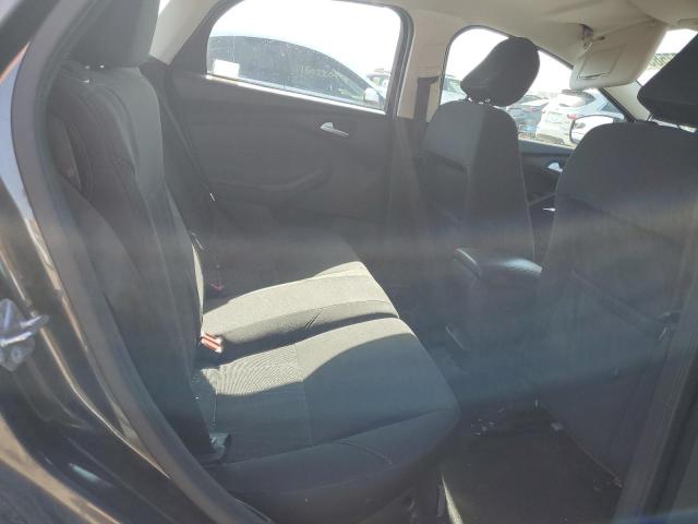 Photo 10 from auction – 2016 FORD FOCUS SE with VIN 1FADP3K29GL400053