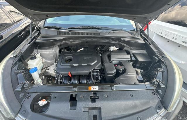 Photo 7 from auction – 2018 HYUNDAI SANTA FE S with VIN 5NMZU3LB6JH075927