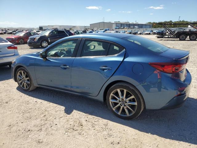 Photo 2 from auction – 2018 MAZDA 3 TOURING with VIN 3MZBN1V37JM170113