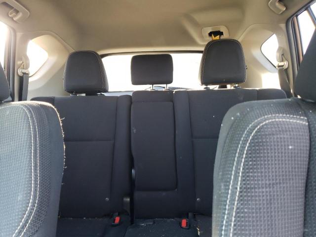 Photo 10 from auction – 2017 TOYOTA RAV4 XLE with VIN 2T3RFREV9HW636180