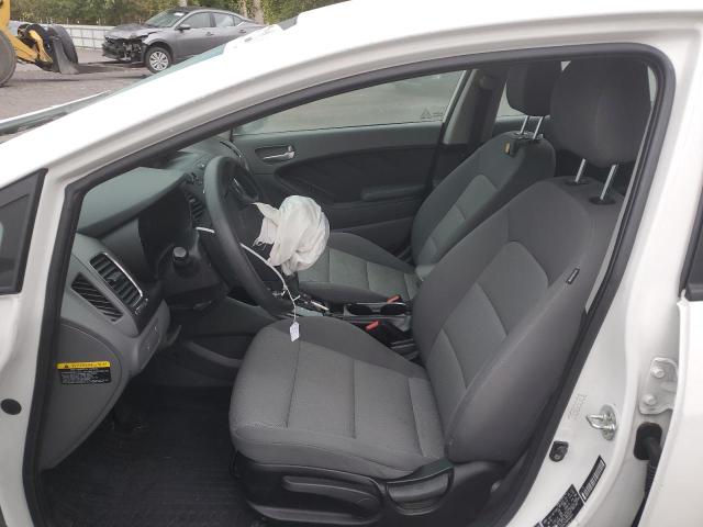 Photo 7 from auction – 2017 KIA FORTE LX with VIN 3KPFK4A7XHE044954