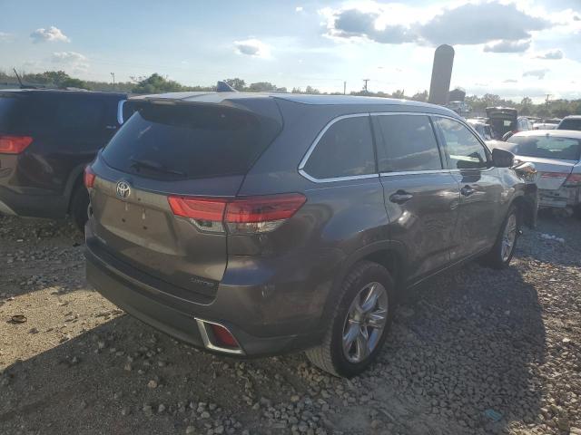 Photo 3 from auction – 2018 TOYOTA HIGHLANDER with VIN 5TDYZRFH5JS282371