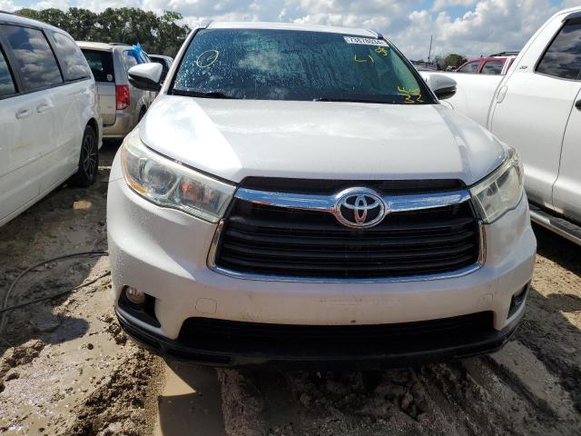 Photo 5 from auction – 2016 TOYOTA HIGHLANDER with VIN 5TDKKRFH3GS165892