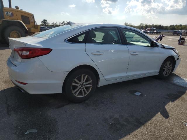 Photo 3 from auction – 2015 HYUNDAI SONATA SE with VIN 5NPE24AF0FH015040