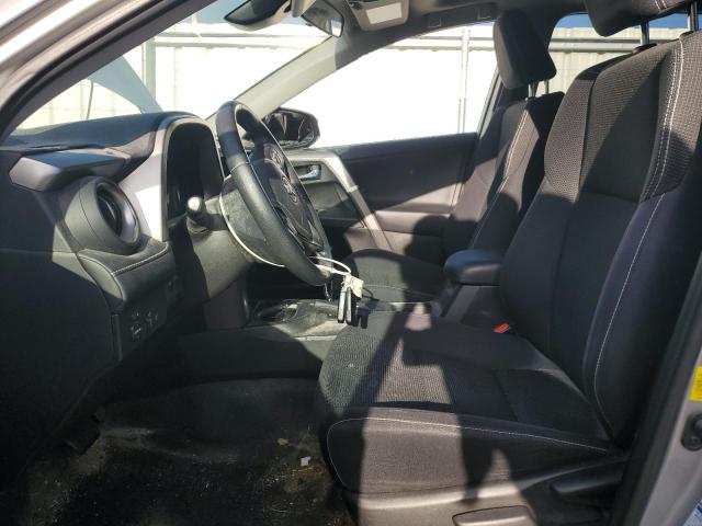 Photo 7 from auction – 2017 TOYOTA RAV4 XLE with VIN 2T3RFREV7HW561334