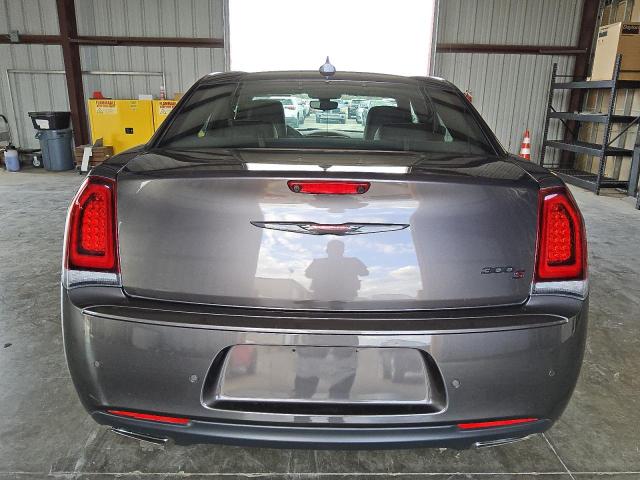 Photo 6 from auction – 2023 CHRYSLER 300 S with VIN 2C3CCABGXPH556296