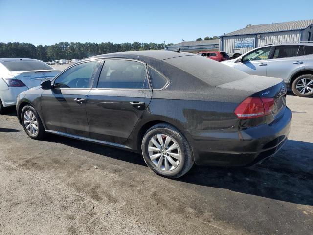 Photo 2 from auction – 2015 VOLKSWAGEN PASSAT S with VIN 1VWAT7A3XFC049708