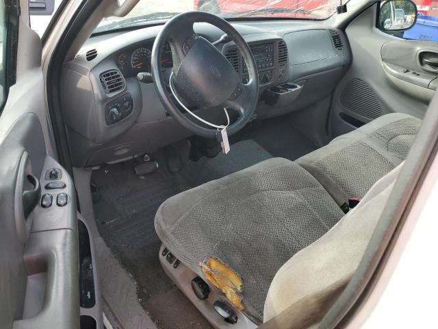 Photo 8 from auction – 2000 FORD F150 with VIN 1FTRX17W5YNC14189