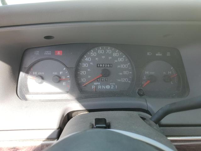 Photo 9 from auction – 2001 MERCURY GRAND MARQ with VIN 2MEFM74W01X654391