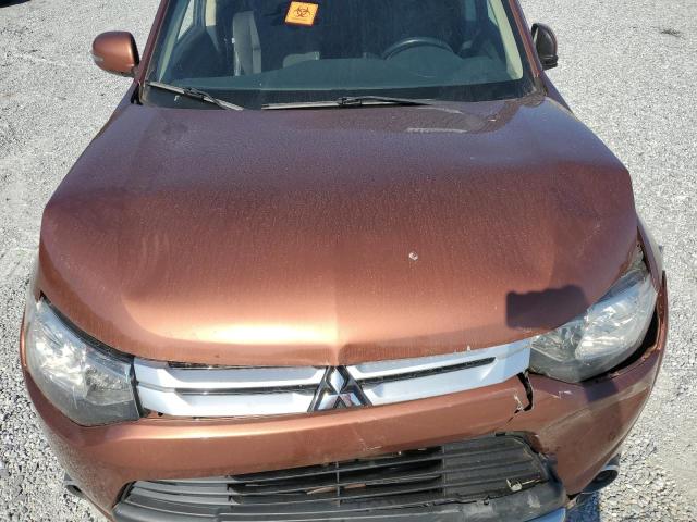 Photo 12 from auction – 2015 MITSUBISHI OUTLANDER with VIN JA4AD3A38FZ005805