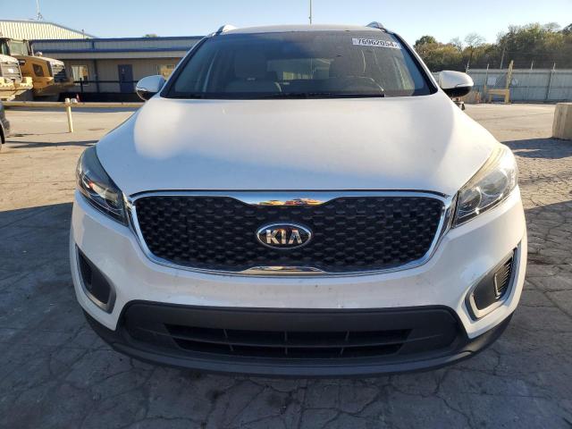 Photo 5 from auction – 2016 KIA SORENTO LX with VIN 5XYPG4A33GG183702