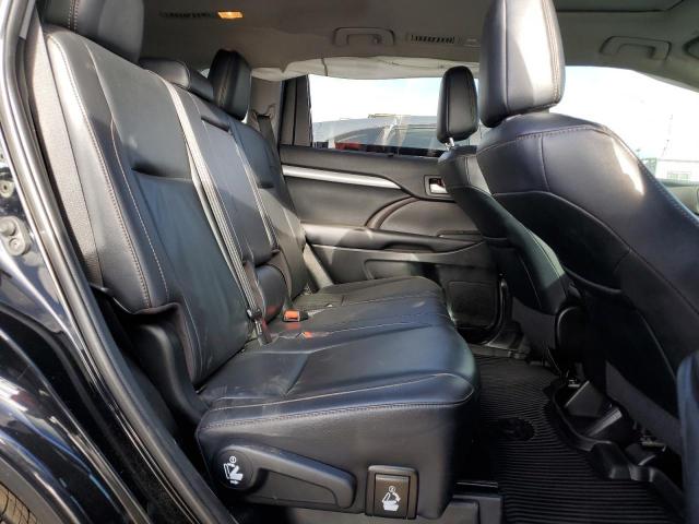 Photo 11 from auction – 2019 TOYOTA HIGHLANDER with VIN 5TDJZRFH0KS587649