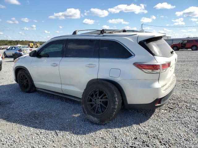 Photo 2 from auction – 2014 TOYOTA HIGHLANDER with VIN 5TDYKRFH5ES033305