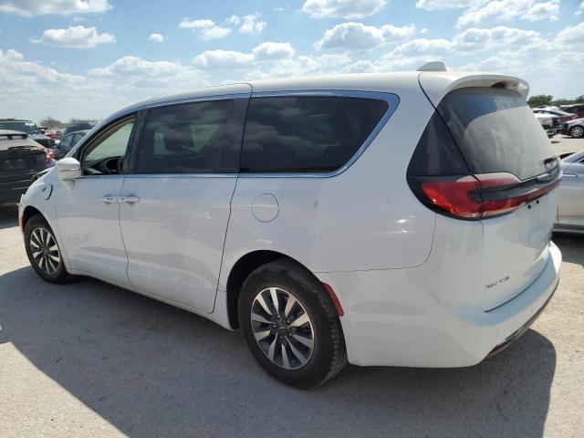 Photo 2 from auction – 2022 CHRYSLER PACIFICA H with VIN 2C4RC1L72NR147804